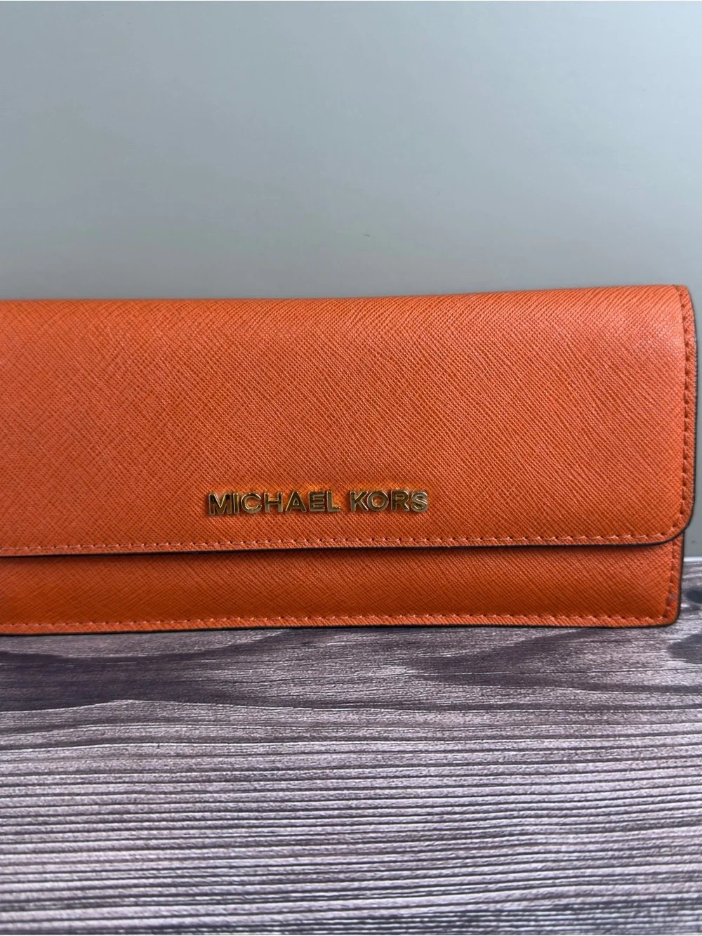 Michael Kors Jet Set Orange Saffiano Tote Purse Wallet Dust Bag Crossbody Set